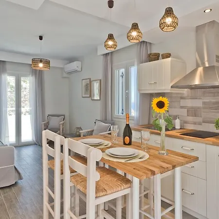 Villa Antikri Kyra Panagia